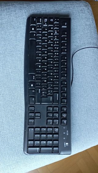 TECLADO ORDENADOR LOGITECH
