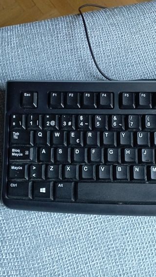 TECLADO ORDENADOR LOGITECH