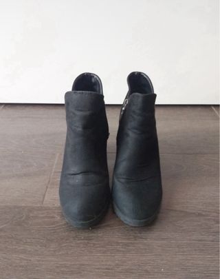 Botines negros