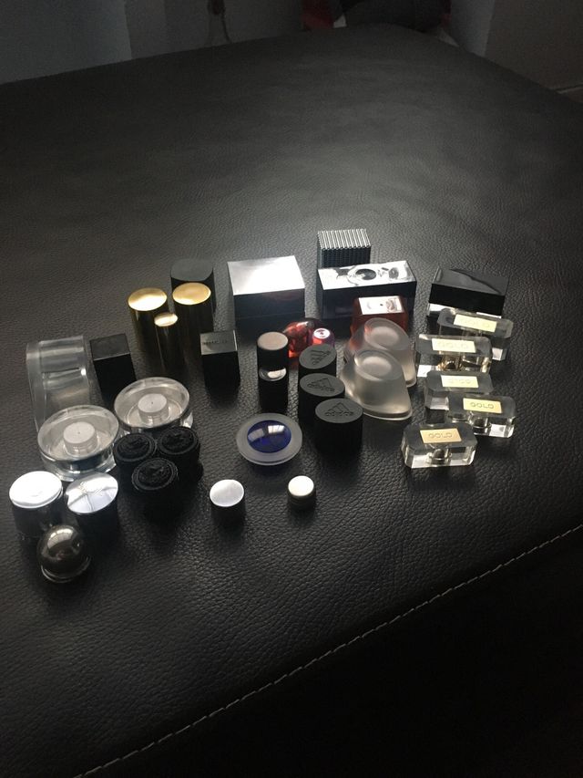 37 tapones de colonias para manualidades