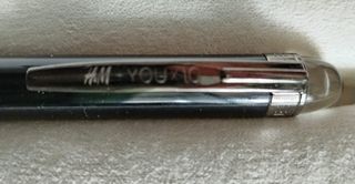 Bolígrafo Montblanc modelo 105657 nuevo