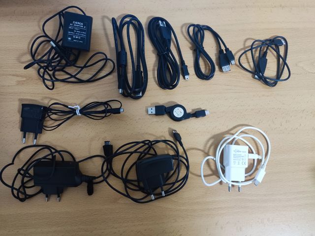 Lote cargadores para móviles