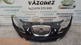 Paragolpes delantero negro Seat León II Restyling