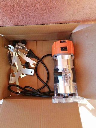 Fresatrice per Legno Regolabile 1200w