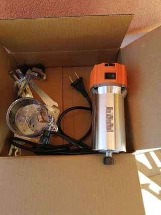 Fresatrice per Legno Regolabile 1200w