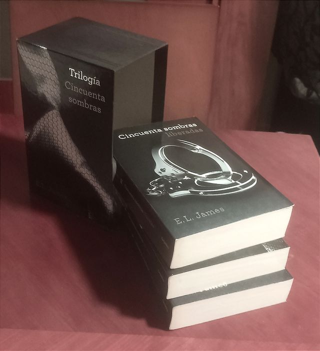 Libros trilogía 50 sombras de Grey