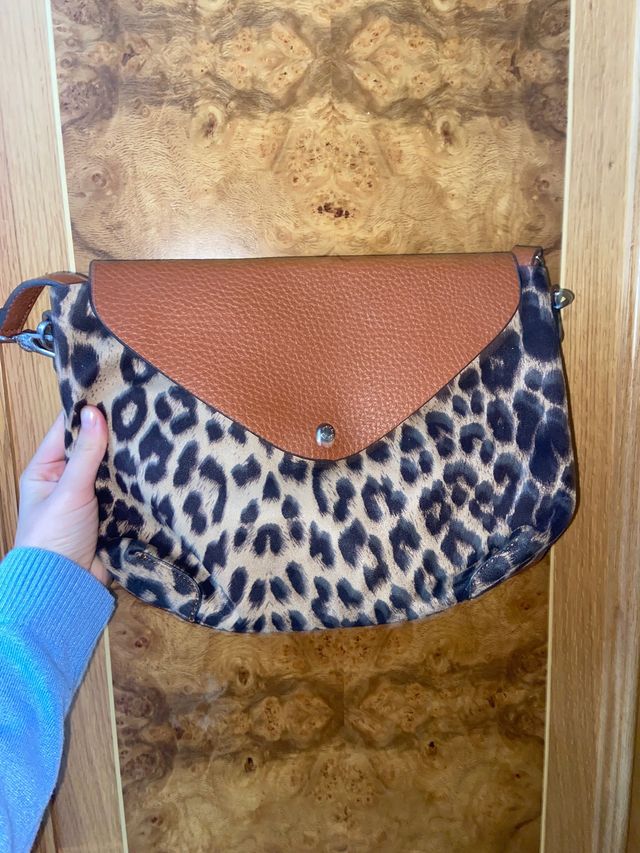 bolso estampado leopardo