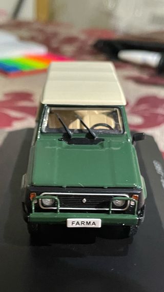 Renault Farma - Ixo Grecia 1/43