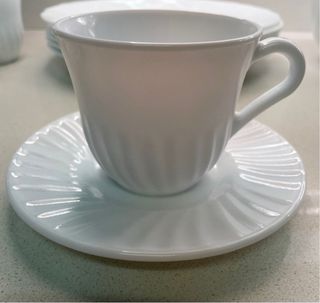 Vajilla 6 servicios-platos, tazas, ensaladera, ...