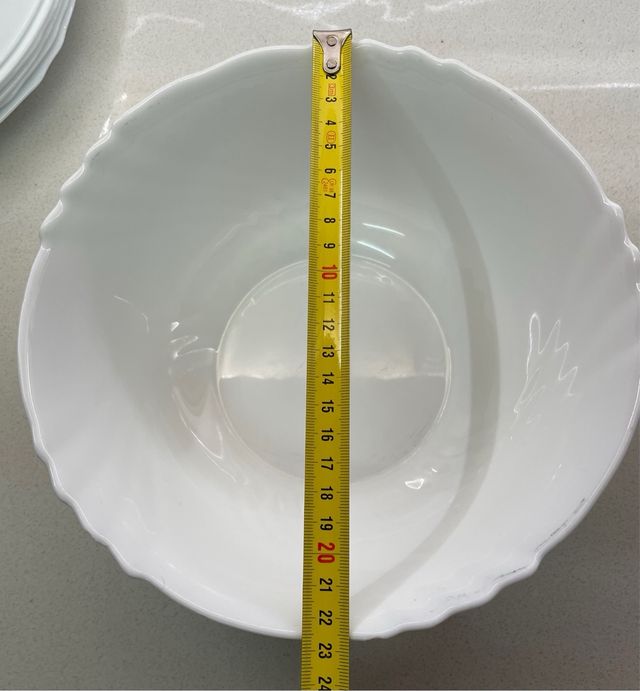 Vajilla 6 servicios-platos, tazas, ensaladera, ...