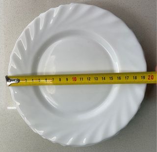 Vajilla 6 servicios-platos, tazas, ensaladera, ...