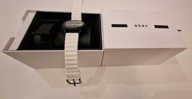 Reloj DKNY
