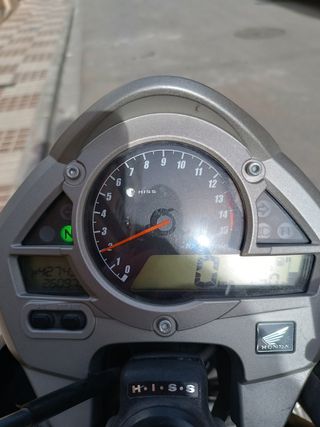 Moto honda CB HORNERT 600CC