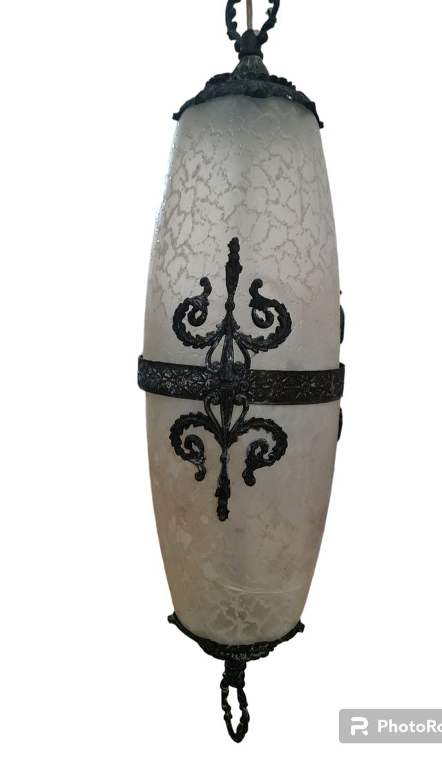 Lampadario antico interamente in ottone