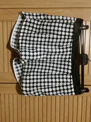 Pantalón corto