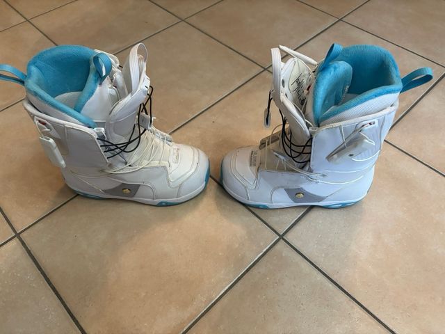 SCARPONI SNOWBOARD SALOMON 38 DONNA