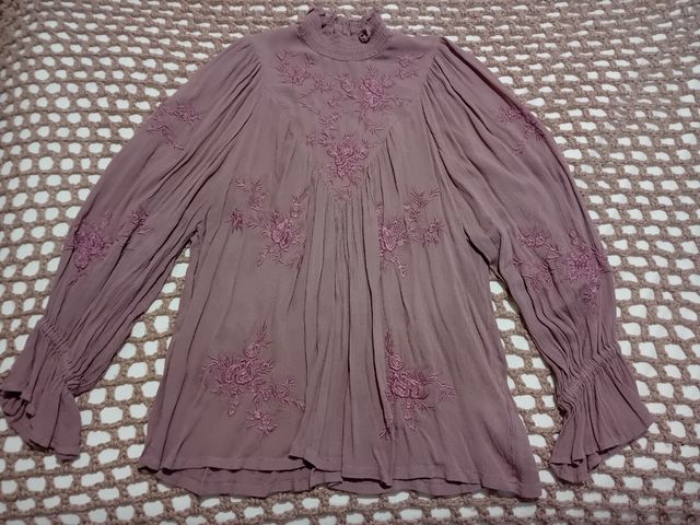 Conjunto falda y blusa de Sfera