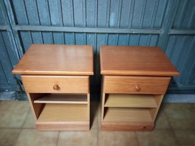 Mesitas de noche madera