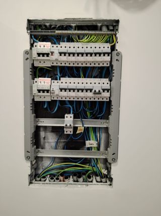 Electricista Económico