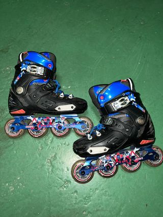 Patines 4 Ruedas Mujer de segunda mano por 25 EUR en Arroyo de La Miel en  WALLAPOP