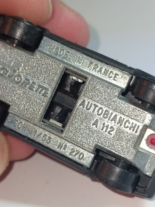 *AUTOBIANCHI A112 1/64 MAJORETTE