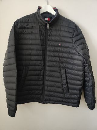 Cazadora plumífero negro hombre Tommy talla XL