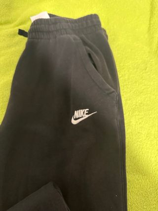 Pantalón Nike
