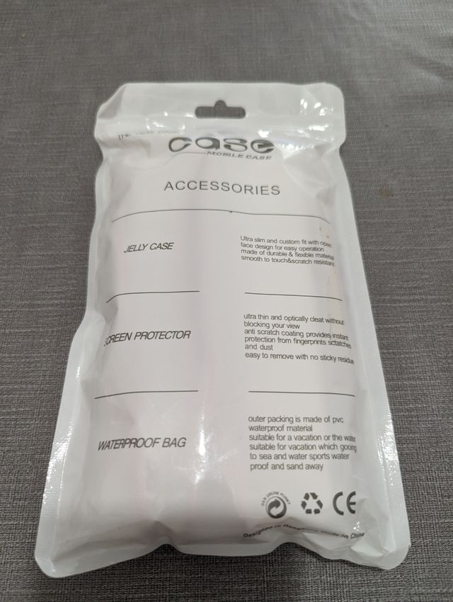 Funda Huawei P30 transparente y cordón rosa