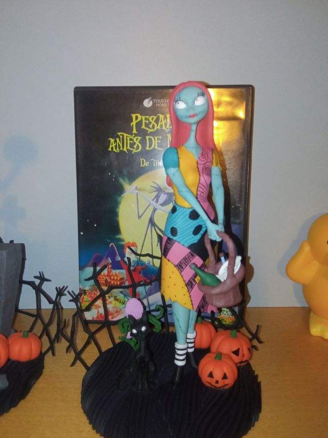 Figura prencitadabystyle Sally pesadilla navidad