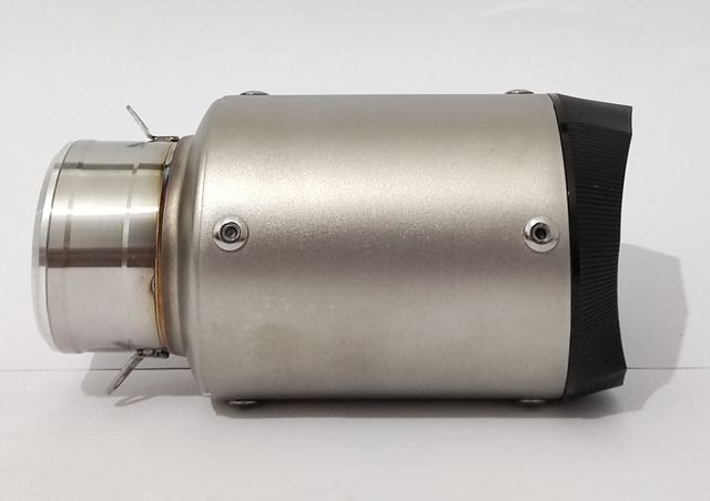 Escape corto universal