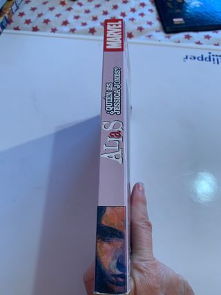 Alias. Quien es Jessica Jones??