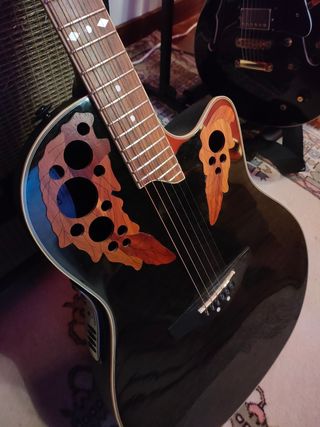 Ovation CP247 D5Q