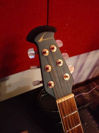 Ovation CP247 D5Q