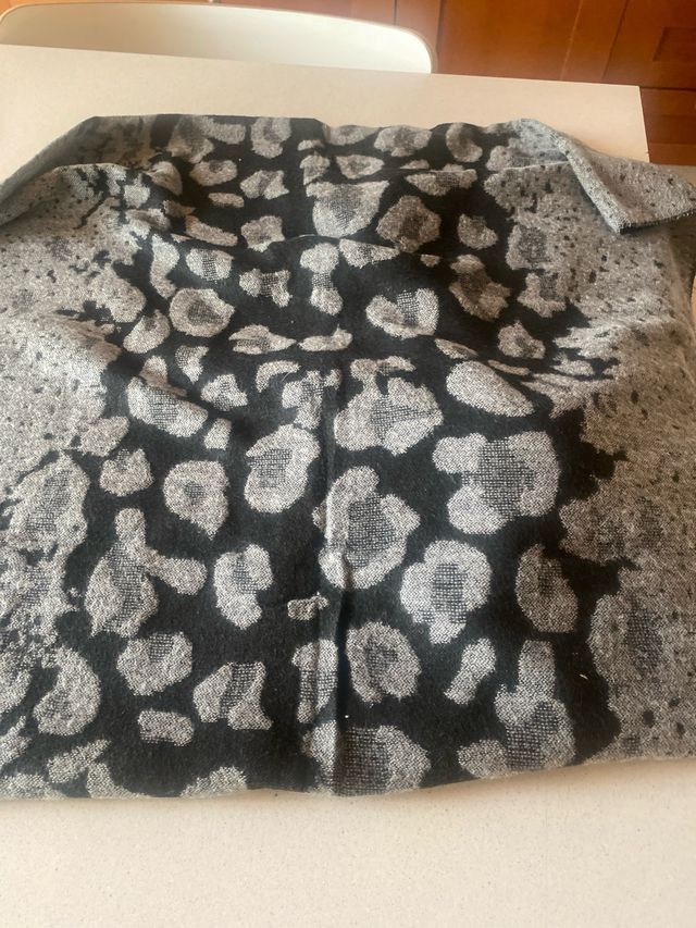 Sciarpe nuove Laura Biagiotti