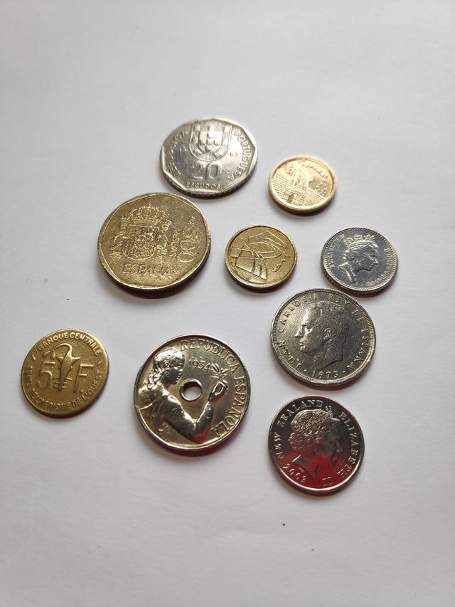 Monedas de diferentes países
