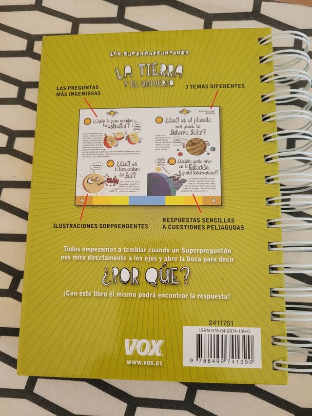 Libro infantil la tierra y el universo