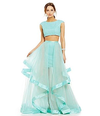 Brand vestido. Top+ espalda