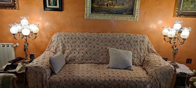 Dos Lámparas de sobremesa.