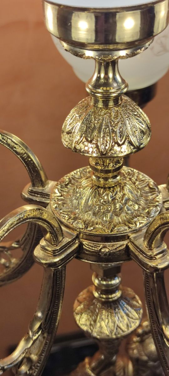 Dos Lámparas de sobremesa.