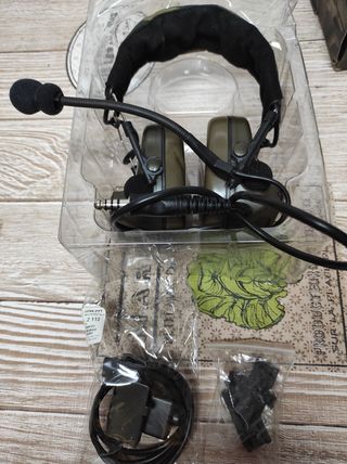 Auriculares tacticos