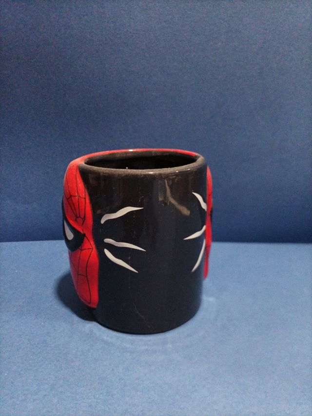 Taza cerámica Spiderman