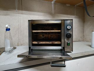 Horno de Piedra Compacto para Pizzas y Pan Casero