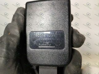 86842JD00B PRETENSOR CINTURON ASIENTO DEL IZQ. NIS