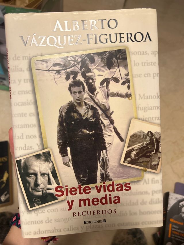 A Vázquez Figueroa. Siete vidas y media.