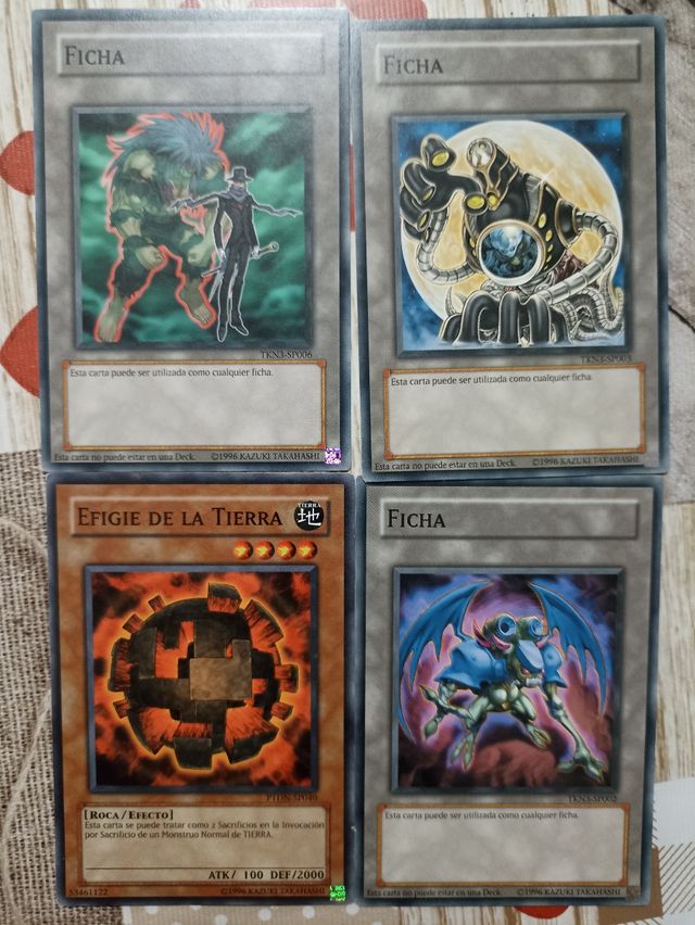 Lote 5: 12 cartas de Yu-Gi-Oh originales