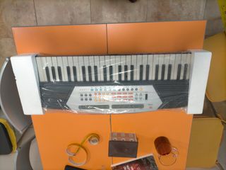 Teclado electrónico disco Music Planet