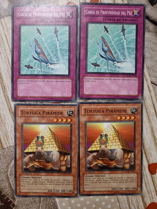 Lote 6: 12 cartas de Yu-Gi-Oh originales