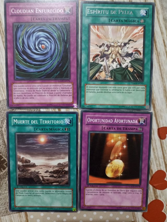 Lote 6: 12 cartas de Yu-Gi-Oh originales