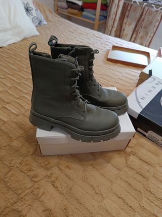 Botas