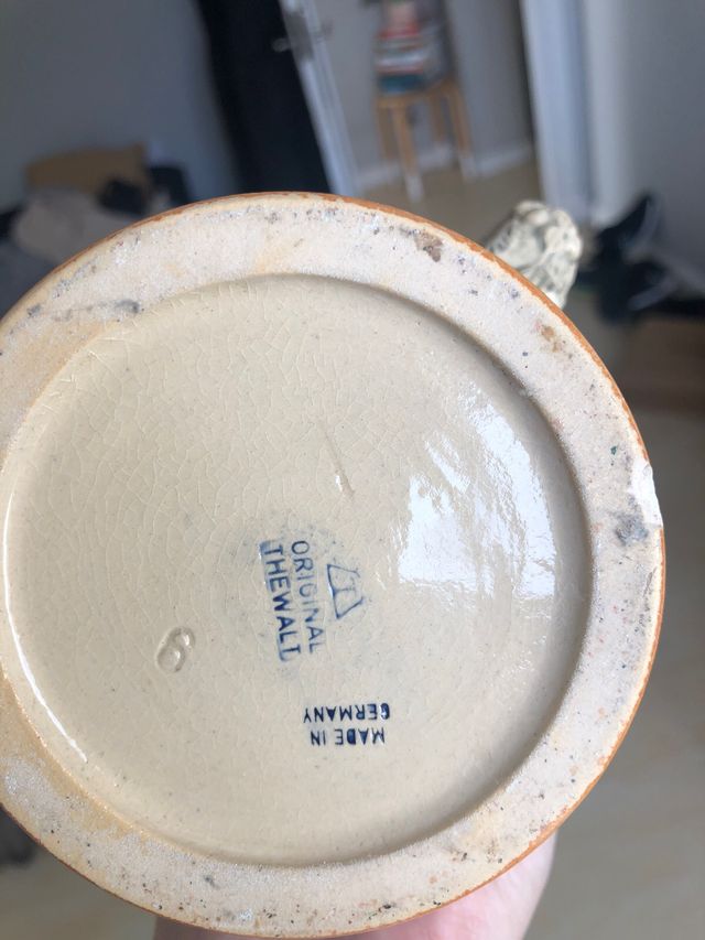 Jarra Alemana original, pintada a mano